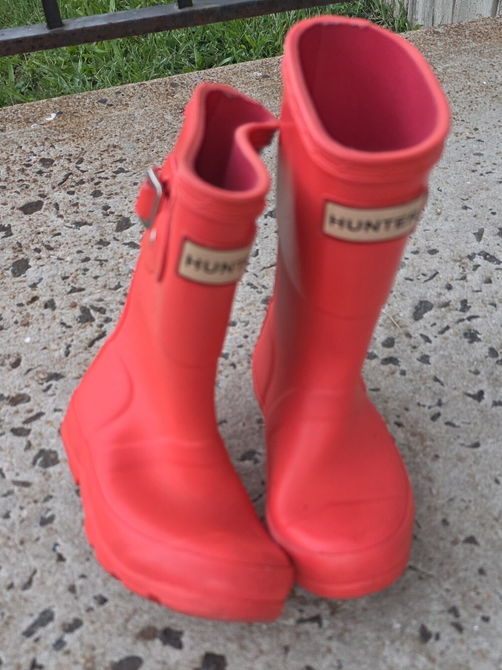Hunter Kids Red Waterproof Rain Boots with Side Buckle Size: 8